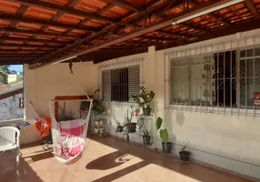 Foto 1 de Casa com 3 Quartos à venda, 150m² em Monte Castelo, São José dos Campos