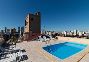 Foto 1 de Flat com 1 Quarto para alugar, 30m² em Mercês, Curitiba