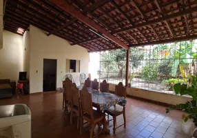 Foto 1 de Casa com 3 Quartos à venda, 125m² em Tubalina, Uberlândia