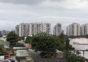 Foto 1 de Casa com 2 Quartos à venda, 66m² em Curicica, Rio de Janeiro