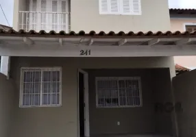 Foto 1 de Casa com 3 Quartos para alugar, 115m² em Hípica, Porto Alegre