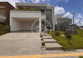 Foto 1 de Casa de Condomínio com 3 Quartos à venda, 216m² em Jardins Capri, Senador Canedo