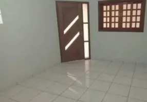 Foto 1 de Casa com 2 Quartos para venda ou aluguel, 54m² em Marechal Rondon, Salvador