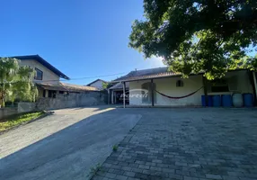 Foto 1 de Casa com 4 Quartos para alugar, 183m² em Itoupava Norte, Blumenau