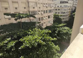 Foto 1 de Apartamento com 1 Quarto para alugar, 42m² em Copacabana, Rio de Janeiro