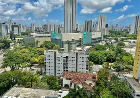 Foto 1 de Apartamento com 3 Quartos à venda, 160m² em Santana, Recife