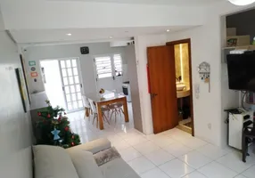 Foto 1 de Casa com 2 Quartos à venda, 104m² em Jardim São Nicolau, São Paulo