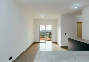 Foto 1 de Apartamento com 2 Quartos à venda, 57m² em Jardim Santo Antônio, Itatiba