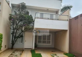 Foto 1 de Casa de Condomínio com 3 Quartos à venda, 162m² em Parque Jamaica, Londrina