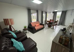 Foto 1 de Casa com 2 Quartos para alugar, 80m² em Jurerê, Florianópolis