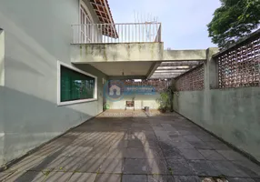 Foto 1 de Sobrado com 3 Quartos à venda, 142m² em Parque Vitória, São Paulo