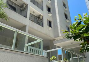 Foto 1 de Apartamento com 3 Quartos à venda, 83m² em Vila Alzira, Guarujá