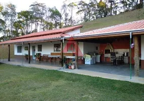 Foto 1 de Fazenda/Sítio com 2 Quartos à venda, 185m² em , Monteiro Lobato