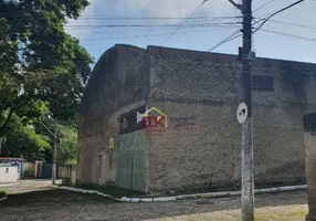 Foto 1 de Galpão/Depósito/Armazém para venda ou aluguel, 425m² em Centro, Taubaté
