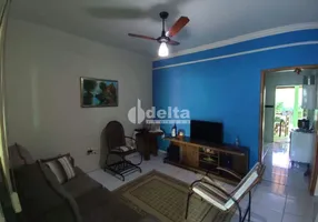 Foto 1 de Casa com 2 Quartos à venda, 169m² em Daniel Fonseca, Uberlândia