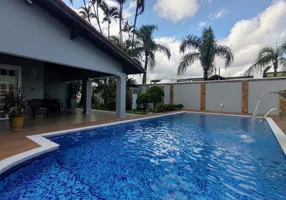 Foto 1 de Casa com 3 Quartos à venda, 250m² em Vila Caicara, Praia Grande