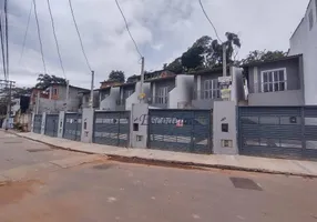 Foto 1 de Casa com 2 Quartos à venda, 60m² em Centro, Mairiporã