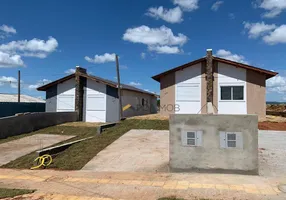 Foto 1 de Casa de Condomínio com 2 Quartos à venda, 65m² em Jardim Viamar, Viamão