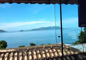 Foto 1 de Casa com 2 Quartos à venda, 300m² em Praia Grande, Mangaratiba