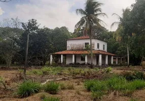 Foto 1 de Fazenda/Sítio com 3 Quartos à venda, 80m² em Centro, Aquiraz