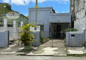 Foto 1 de Casa com 3 Quartos à venda, 110m² em Casa Amarela, Recife