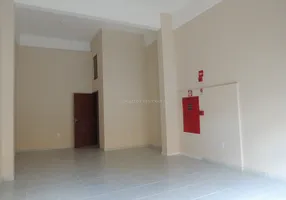 Foto 1 de Ponto Comercial para venda ou aluguel, 39m² em Grajaú, Juiz de Fora