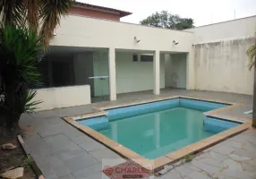 Foto 1 de Casa com 3 Quartos para alugar, 366m² em Nova Mogi, Mogi Mirim