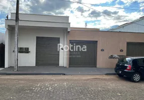 Foto 1 de Ponto Comercial para alugar, 30m² em Conjunto Alvorada, Uberlândia