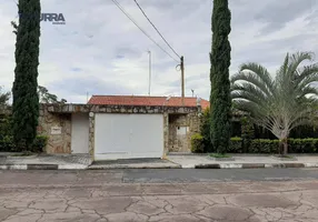 Foto 1 de Casa com 3 Quartos à venda, 373m² em Vila Santista, Atibaia