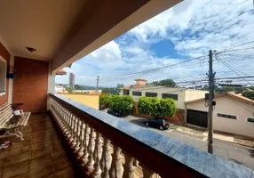 Foto 1 de Casa com 3 Quartos à venda, 185m² em Castelinho, Piracicaba
