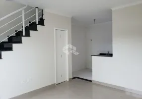 Foto 1 de Casa com 2 Quartos à venda, 60m² em Vila Mazzei, São Paulo