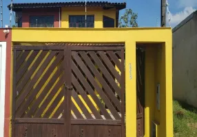 Foto 1 de Sobrado com 3 Quartos à venda, 70m² em Balneario Itaguai, Mongaguá