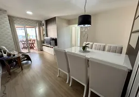 Foto 1 de Apartamento com 3 Quartos à venda, 67m² em Novo Mundo, Curitiba