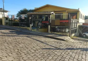 Foto 1 de Casa com 3 Quartos à venda, 136m² em Planalto Rio Branco, Caxias do Sul