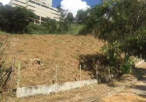 Foto 1 de Lote/Terreno à venda, 1476m² em Ouro Preto, Belo Horizonte