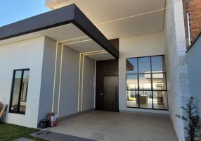 Foto 1 de Casa com 3 Quartos à venda, 217m² em Setor Faiçalville, Goiânia