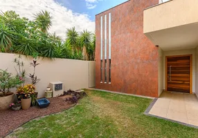 Foto 1 de Casa de Condomínio com 3 Quartos à venda, 300m² em , Vicente Pires