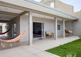 Foto 1 de Casa com 4 Quartos para alugar, 229m² em Balneario Shangrila, Pontal do Paraná