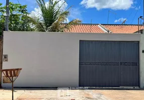 Foto 1 de Casa com 3 Quartos à venda, 108m² em Parque São Jorge, Aparecida de Goiânia