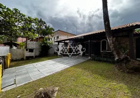 Foto 1 de Casa com 3 Quartos à venda, 157m² em Verde Mar, Caraguatatuba