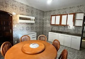 Foto 1 de Casa com 2 Quartos à venda, 95m² em Centro, São Gonçalo