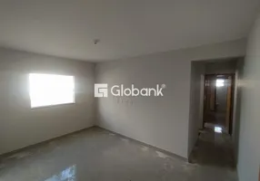 Foto 1 de Apartamento com 2 Quartos à venda, 54m² em Canelas, Montes Claros