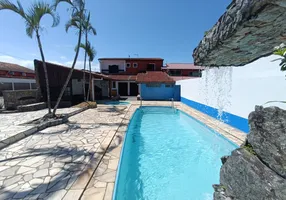 Foto 1 de Sobrado com 6 Quartos à venda, 200m² em Jardim Grandesp, Itanhaém