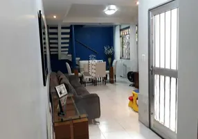 Foto 1 de Casa com 2 Quartos à venda, 189m² em Vaz Lobo, Rio de Janeiro