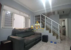 Foto 1 de Casa com 3 Quartos à venda, 132m² em Vila São Jorge, Barueri