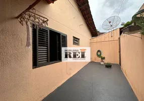 Foto 1 de Casa com 4 Quartos à venda, 260m² em Jardim Goiás, Rio Verde