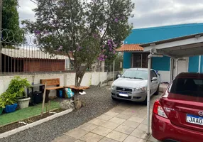 Foto 1 de Casa com 3 Quartos à venda, 135m² em Vila Nova, Porto Alegre