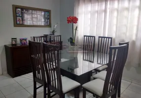 Foto 1 de Casa com 3 Quartos à venda, 216m² em Jardim Brasilia, Araçatuba