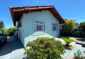 Foto 1 de Casa com 3 Quartos à venda, 90m² em Capoeiras, Florianópolis