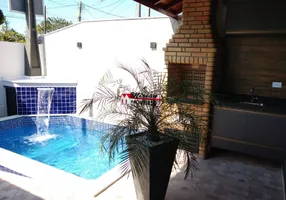 Foto 1 de Casa com 2 Quartos à venda, 75m² em Jardim Ribamar, Peruíbe